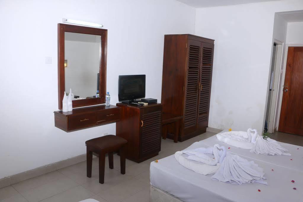 Lavendish Beach Resort Unawatuna Exterior foto